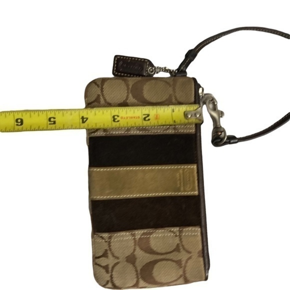Coach signs brown striped wristlet bag - Picture 4 of 5